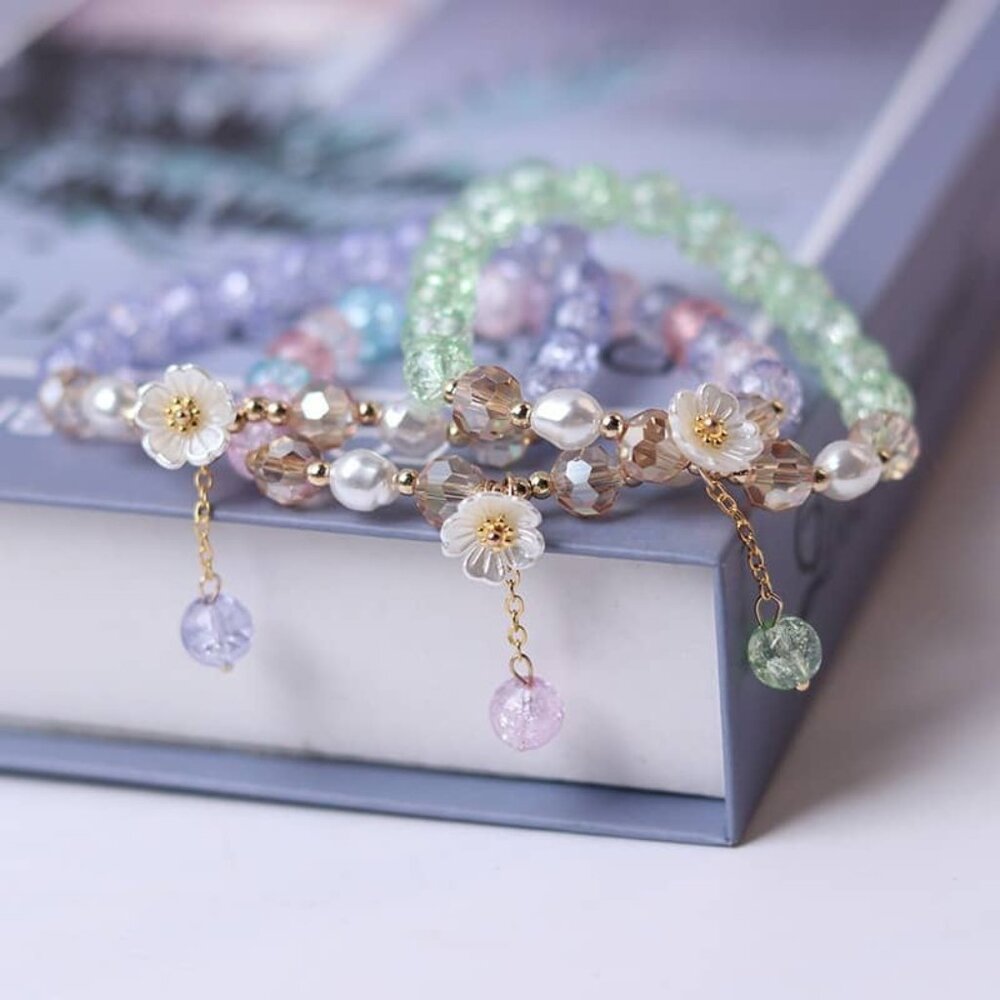 🌸 Colorful Beaded Daisy Flower Bracelet ✨ Boho Y2K Gift